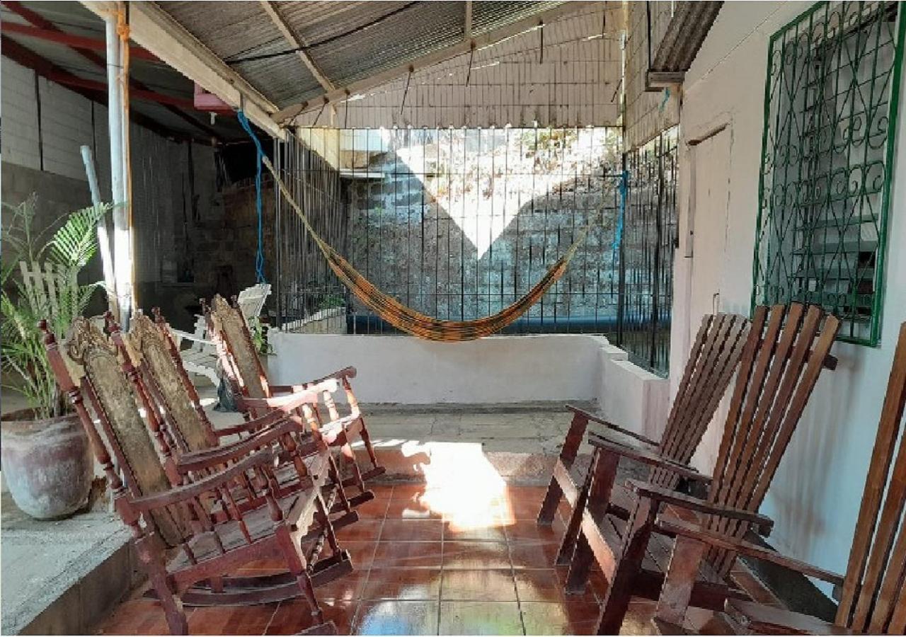 Hostel Tadeo San Juan Del Sur Exteriör bild