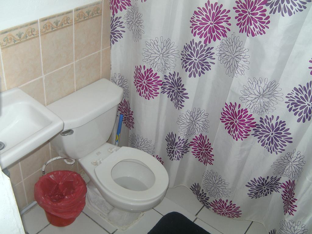 Hostel Tadeo San Juan Del Sur Rum bild